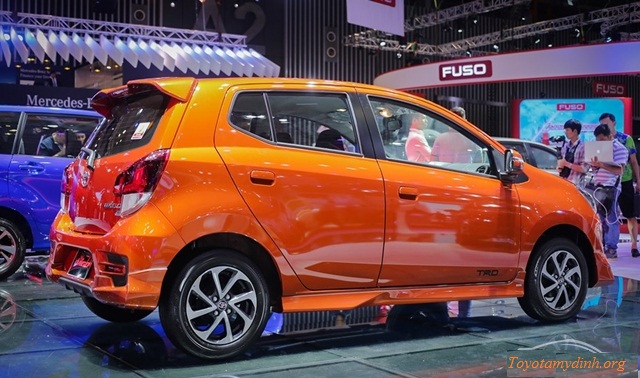 Corolla Altis 2.0V Luxury